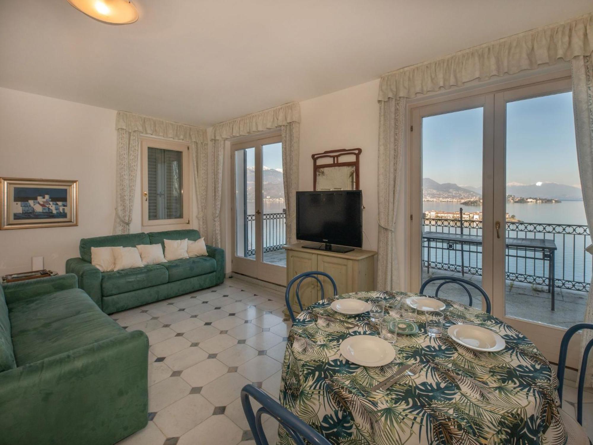 Apartment Punta Borromea By Interhome Stresa Exterior photo